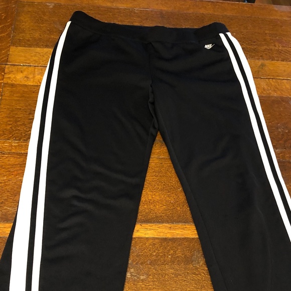 Nike Old School track pants - Picture 1 of 3